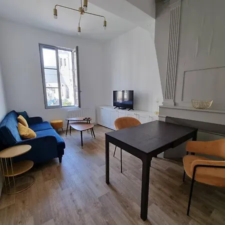 Le Saint-nicolas, Cosy Et Central, Avec Local A Velos
